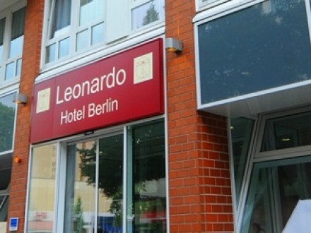 Wheelchair Accessible Accommodation - Leonardo Hotel Berlin